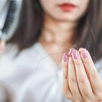 Natürliche Mittel gegen Haarausfall