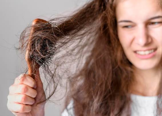 Warum unser Haar schwächer wird