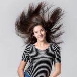 Tipps, um Volumen für feines Haar hinzuzufügen 